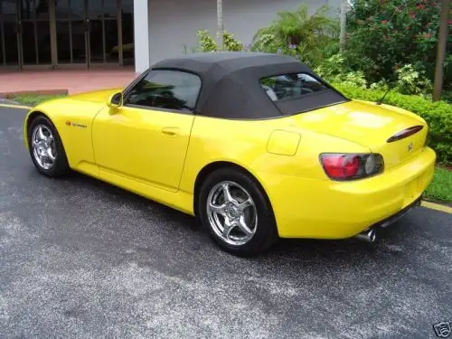 Honda S2000 2000 & 2001 Replacement Convertible Top, Complete with Plastic Window
