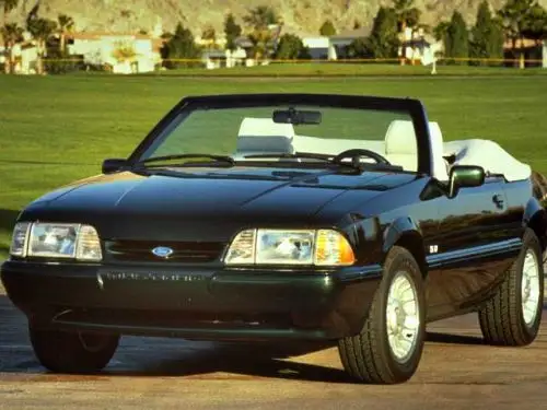 Ford Mustang 1983-90 Combo Front & Plastic Window Section